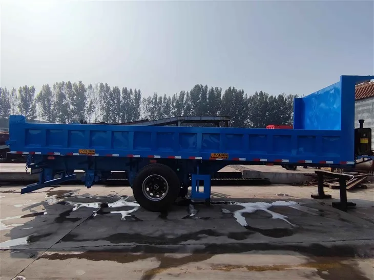 রিয়ার ডাম্প সেমি-ট্রেলার